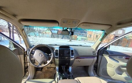 Toyota Land Cruiser Prado 120 рестайлинг, 2006 год, 2 400 000 рублей, 8 фотография