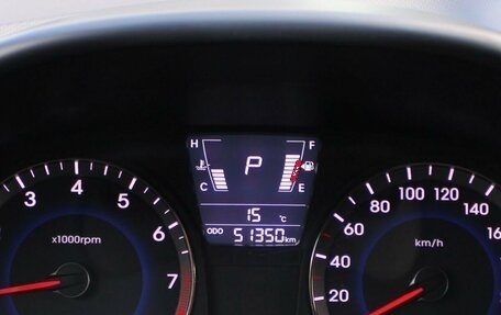 Hyundai Solaris II рестайлинг, 2014 год, 1 000 000 рублей, 14 фотография