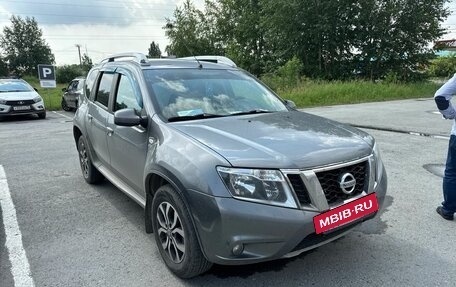 Nissan Terrano III, 2014 год, 913 000 рублей, 2 фотография