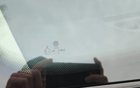 Volkswagen Tiguan II, 2021 год, 3 250 000 рублей, 21 фотография