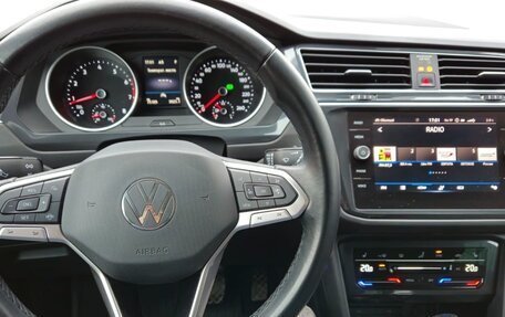 Volkswagen Tiguan II, 2021 год, 3 250 000 рублей, 28 фотография