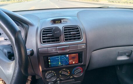 Hyundai Accent II, 2006 год, 400 000 рублей, 2 фотография