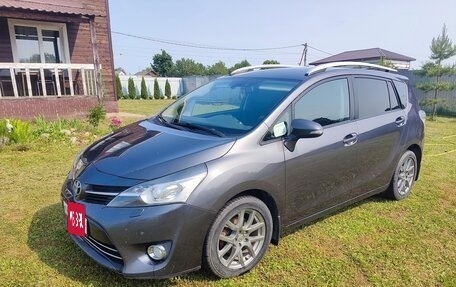 Toyota Verso I, 2013 год, 1 299 000 рублей, 6 фотография
