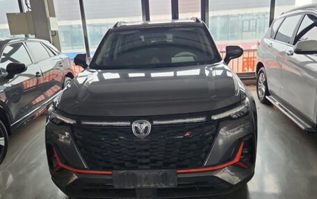 Changan CS35 Plus, 2023 год, 1 700 000 рублей, 2 фотография