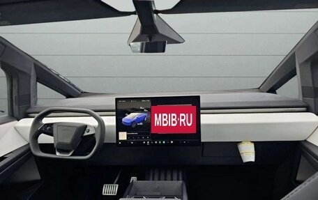 Tesla Cybertruck, 2025 год, 24 500 000 рублей, 6 фотография