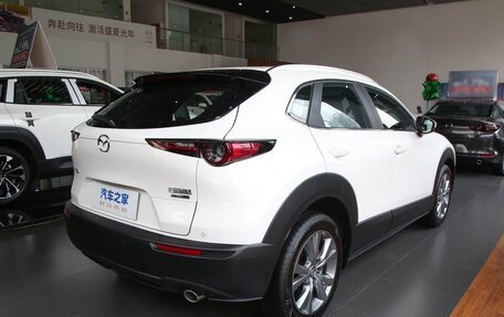 Mazda CX-30 I, 2025 год, 2 800 000 рублей, 4 фотография