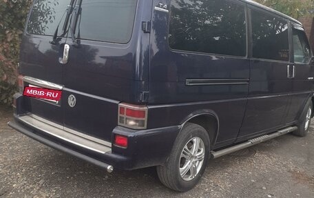 Volkswagen Transporter T4, 2001 год, 1 750 000 рублей, 2 фотография