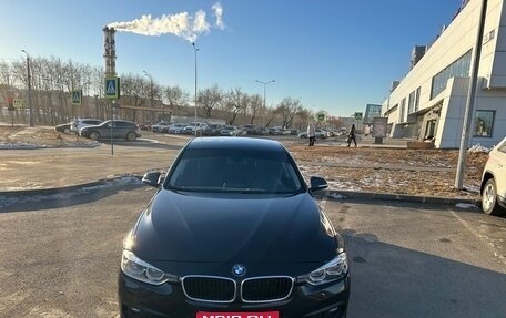 BMW 3 серия, 2018 год, 2 400 000 рублей, 1 фотография