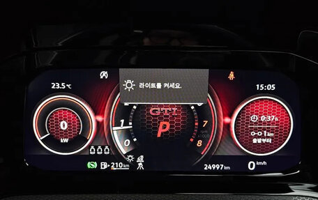 Volkswagen Golf GTI, 2022 год, 2 400 777 рублей, 9 фотография
