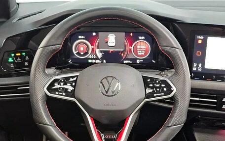 Volkswagen Golf GTI, 2022 год, 2 400 777 рублей, 8 фотография