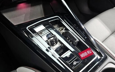 Volkswagen Golf GTI, 2022 год, 2 400 777 рублей, 13 фотография