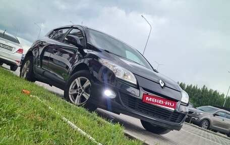 Renault Megane III, 2014 год, 795 000 рублей, 2 фотография