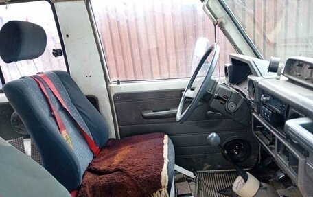 Toyota Land Cruiser Prado 70, 1992 год, 1 050 000 рублей, 5 фотография