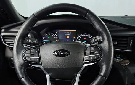 Ford Explorer VI, 2022 год, 2 700 777 рублей, 8 фотография