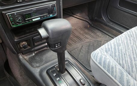 Hyundai Lantra I, 1994 год, 300 000 рублей, 12 фотография
