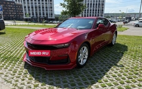 Chevrolet Camaro VI, 2019 год, 2 000 000 рублей, 4 фотография
