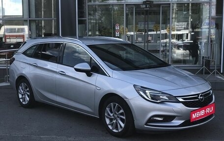 Opel Astra K, 2019 год, 1 375 000 рублей, 3 фотография