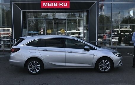 Opel Astra K, 2019 год, 1 375 000 рублей, 4 фотография