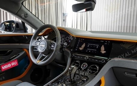 Bentley Continental GT, 2024 год, 49 900 000 рублей, 13 фотография