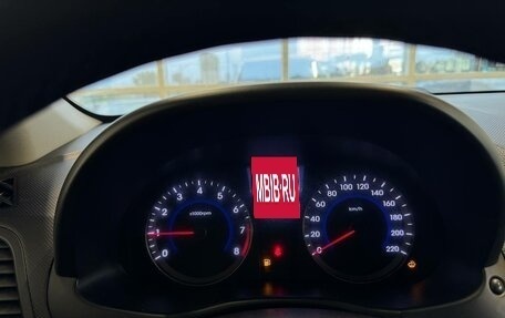 Hyundai Solaris II рестайлинг, 2014 год, 990 000 рублей, 11 фотография