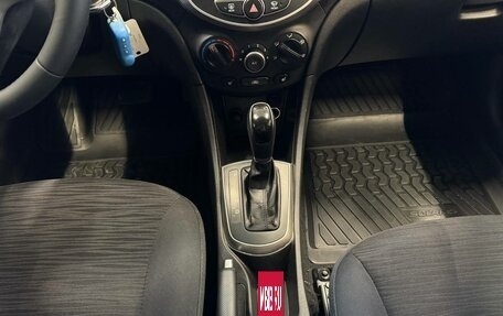 Hyundai Solaris II рестайлинг, 2014 год, 990 000 рублей, 13 фотография