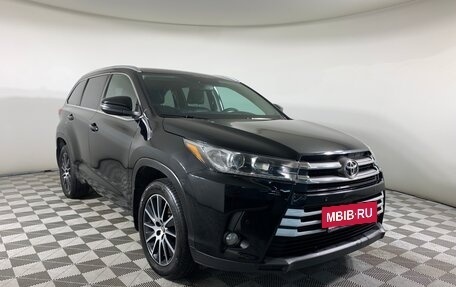Toyota Highlander III, 2019 год, 3 150 000 рублей, 3 фотография