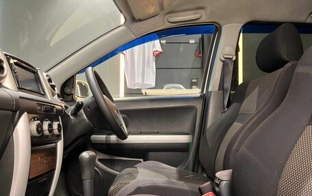 Toyota Ist II, 2003 год, 660 000 рублей, 13 фотография