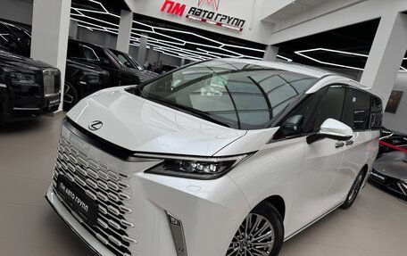 Lexus LM, 2024 год, 18 490 000 рублей, 13 фотография