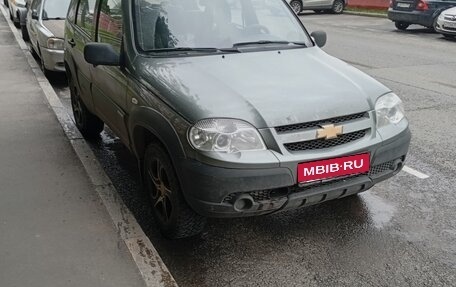 Chevrolet Niva I рестайлинг, 2012 год, 500 000 рублей, 5 фотография