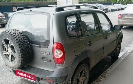 Chevrolet Niva I рестайлинг, 2012 год, 500 000 рублей, 2 фотография