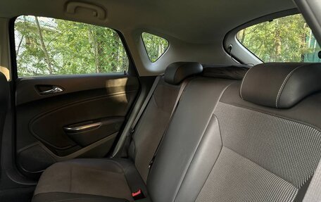 Opel Astra J, 2011 год, 1 100 000 рублей, 7 фотография