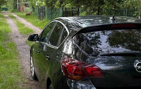Opel Astra J, 2011 год, 1 100 000 рублей, 16 фотография