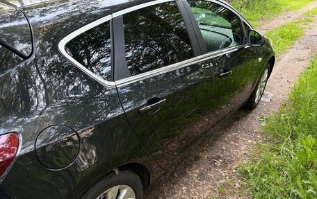 Opel Astra J, 2011 год, 1 100 000 рублей, 17 фотография
