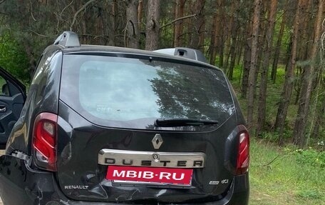 Renault Duster I рестайлинг, 2016 год, 450 000 рублей, 2 фотография
