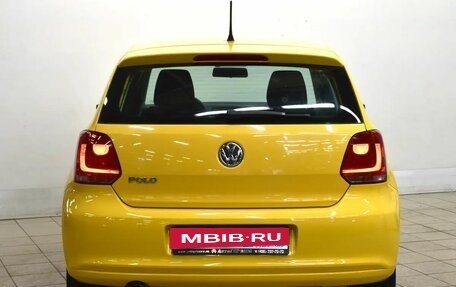 Volkswagen Polo VI (EU Market), 2011 год, 580 000 рублей, 3 фотография