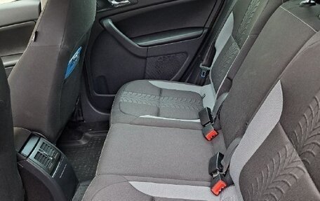 Skoda Yeti I рестайлинг, 2017 год, 2 000 000 рублей, 9 фотография