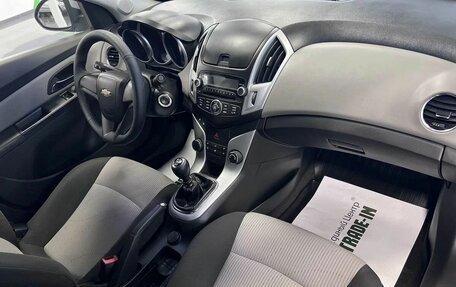 Chevrolet Cruze II, 2013 год, 925 000 рублей, 13 фотография