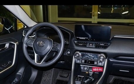 Toyota RAV4, 2023 год, 3 000 000 рублей, 6 фотография