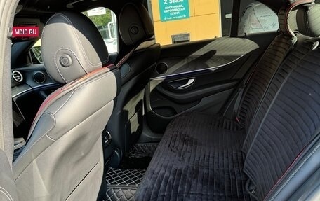 Mercedes-Benz E-Класс, 2020 год, 4 650 000 рублей, 13 фотография