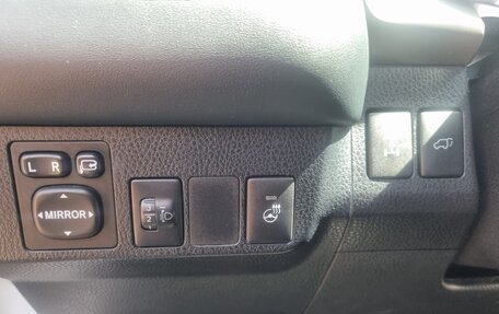 Toyota RAV4, 2016 год, 1 790 000 рублей, 12 фотография