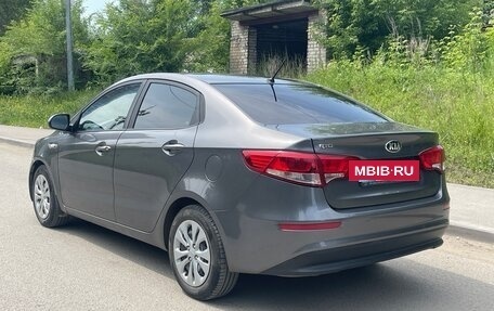 KIA Rio III рестайлинг, 2015 год, 950 000 рублей, 7 фотография