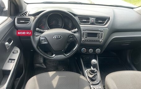 KIA Rio III рестайлинг, 2015 год, 950 000 рублей, 11 фотография