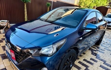 Hyundai Solaris II рестайлинг, 2021 год, 1 420 000 рублей, 25 фотография