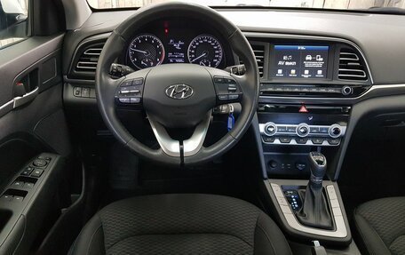 Hyundai Elantra VI рестайлинг, 2019 год, 1 599 000 рублей, 5 фотография