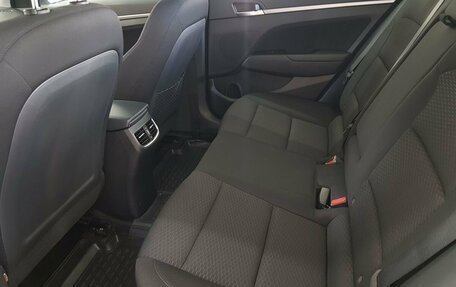 Hyundai Elantra VI рестайлинг, 2019 год, 1 599 000 рублей, 13 фотография