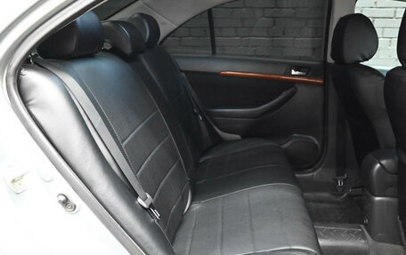 Toyota Avensis III рестайлинг, 2008 год, 830 000 рублей, 11 фотография