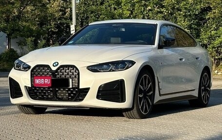 BMW 4 серия, 2022 год, 4 000 000 рублей, 2 фотография
