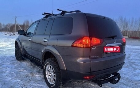 Mitsubishi Pajero Sport II рестайлинг, 2011 год, 1 800 000 рублей, 7 фотография