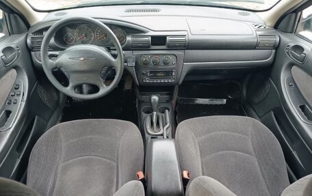 Chrysler Sebring II, 2002 год, 123 000 рублей, 2 фотография