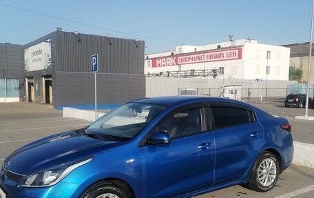 KIA Rio IV, 2017 год, 950 000 рублей, 2 фотография